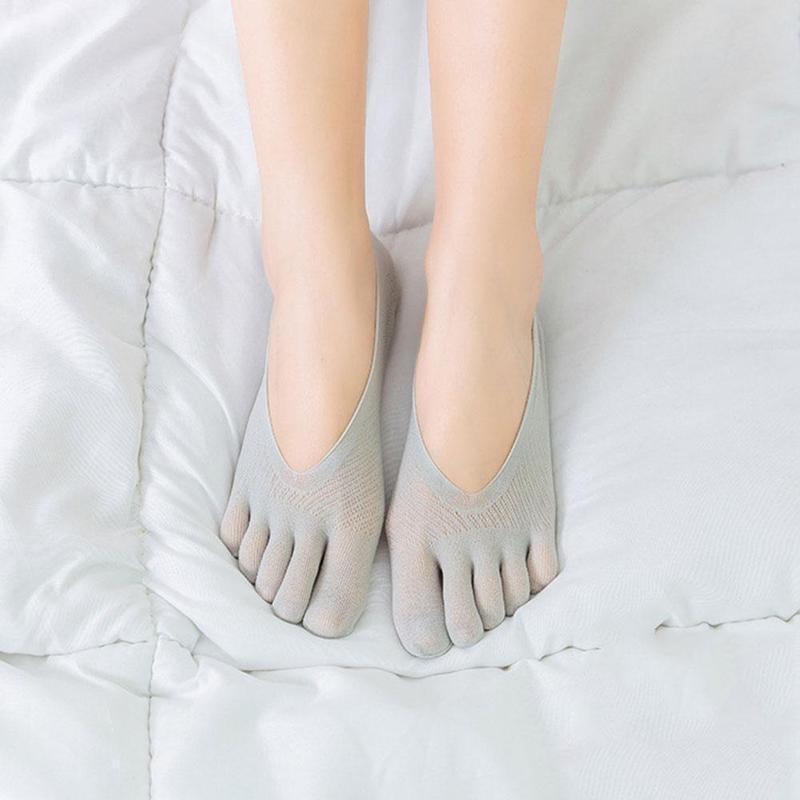 Five-toe compression socks for bunion alignment and blister prevention