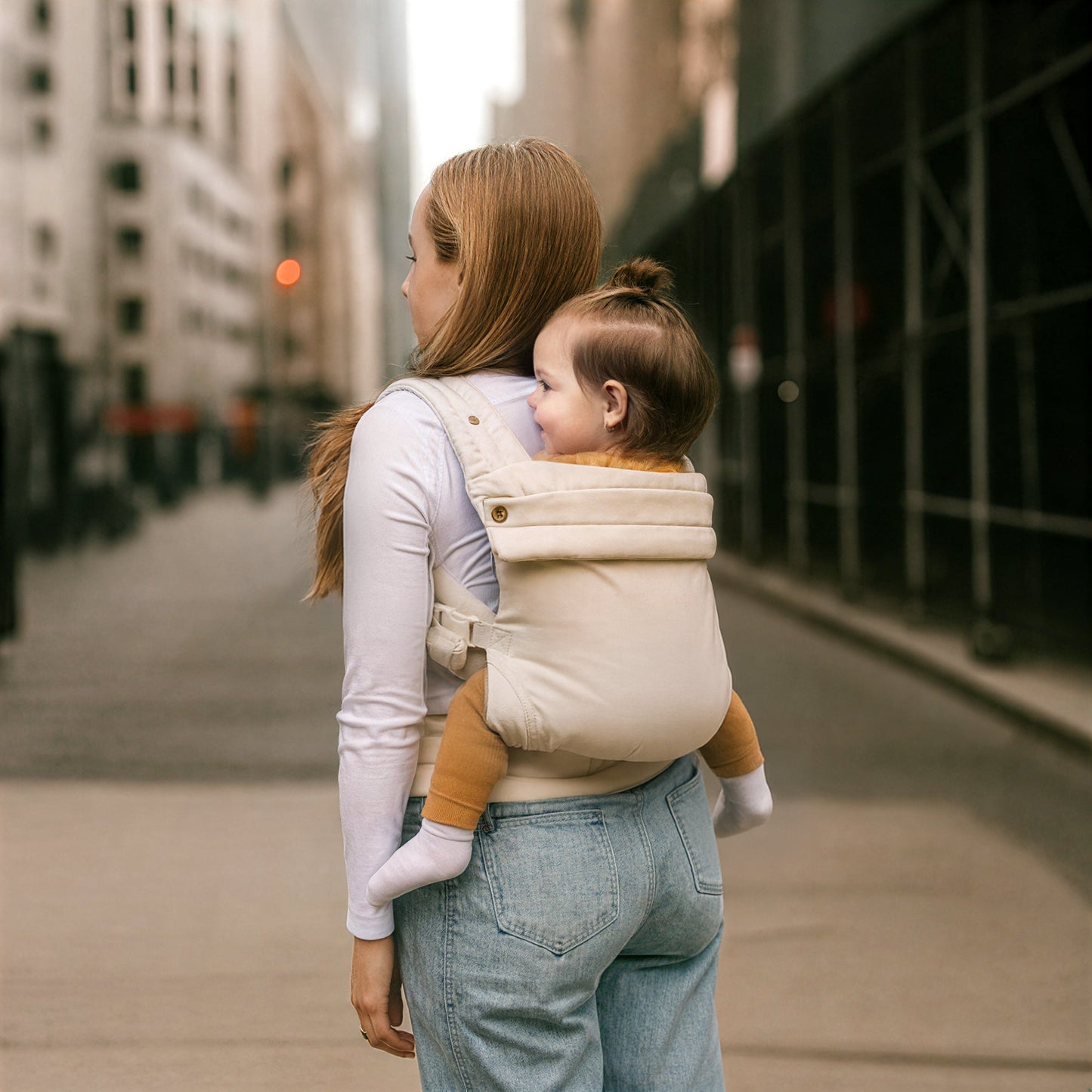 Classic ergonomic baby carrier for newborn to toddler