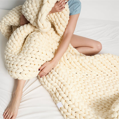 Chunky knit handwoven merino throw blanket