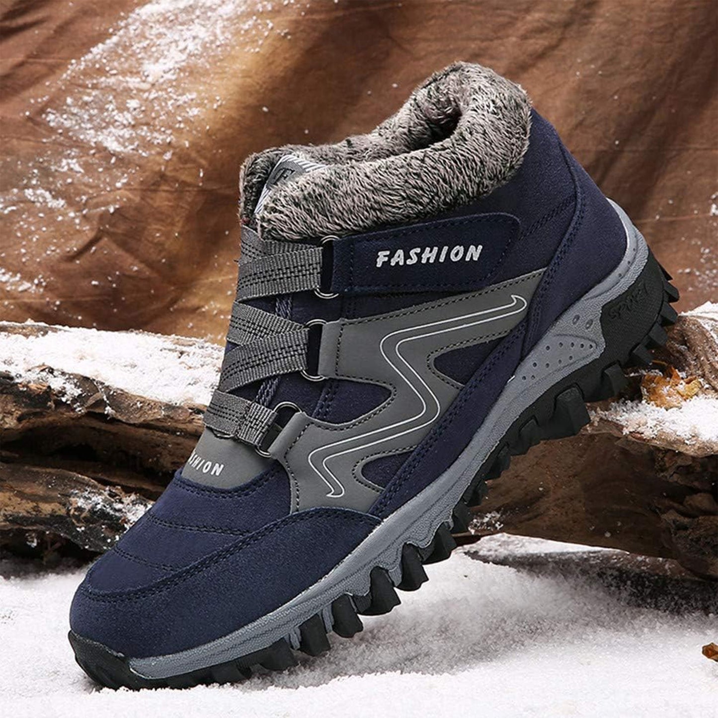 Women's fur-lined winter walking and trekking shoes