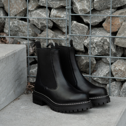 Women's Chelsea ankle boots classic style
