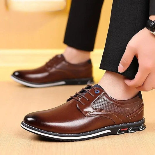 Men's Oxford leather dress shoes for office and events