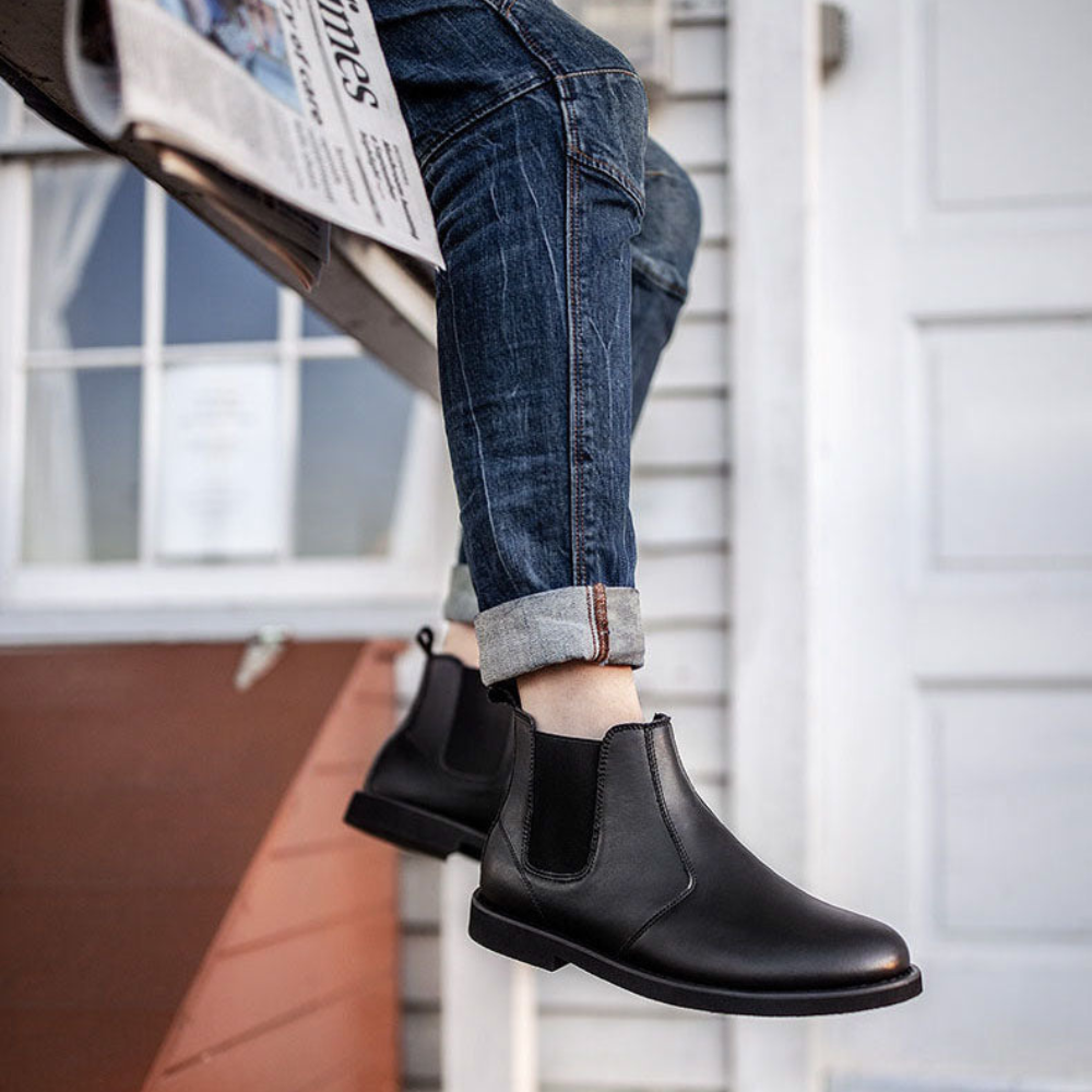 Slip-on Chelsea boots lightweight comfort daily wear