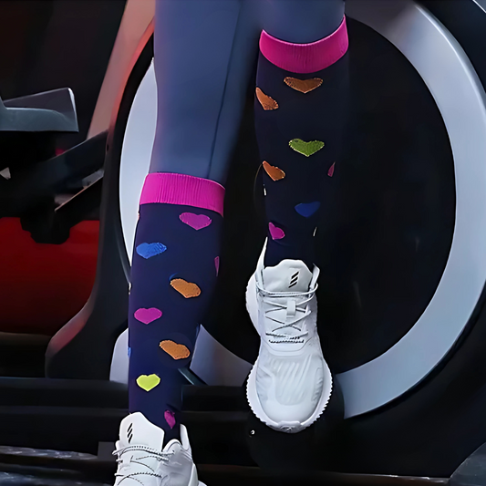 Heart-print 20-30mmHg knee-high compression socks pair