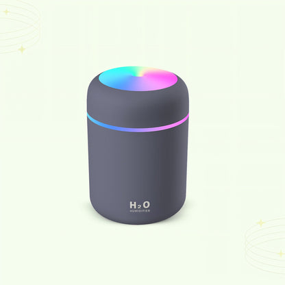 Portable USB air humidifier for desk and travel