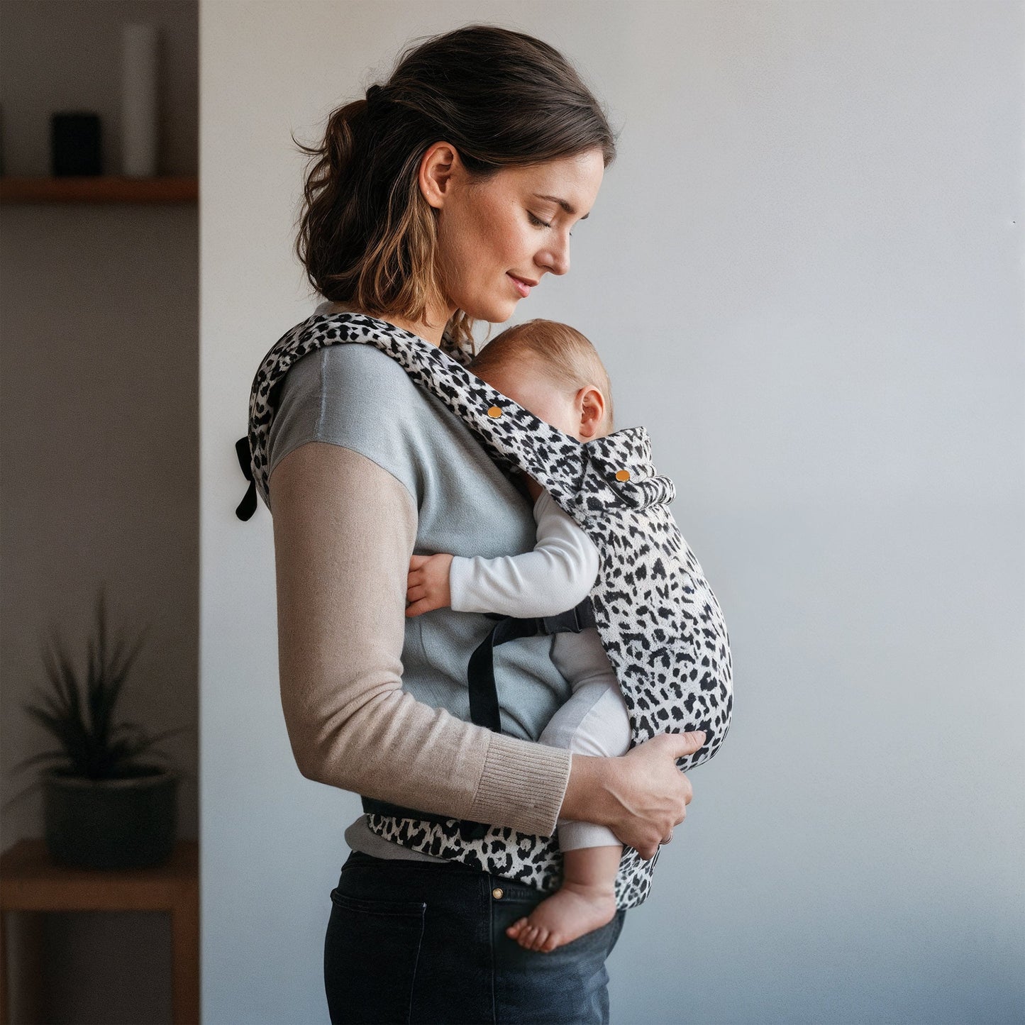 Classic ergonomic baby carrier for newborn to toddler
