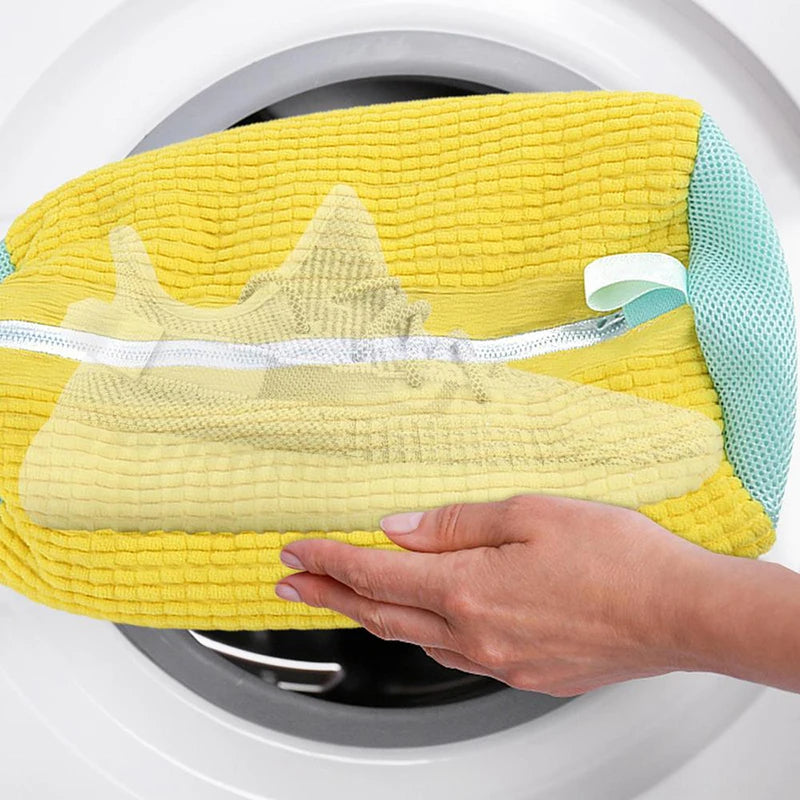 Reusable zippered shoe laundry washing machine bag