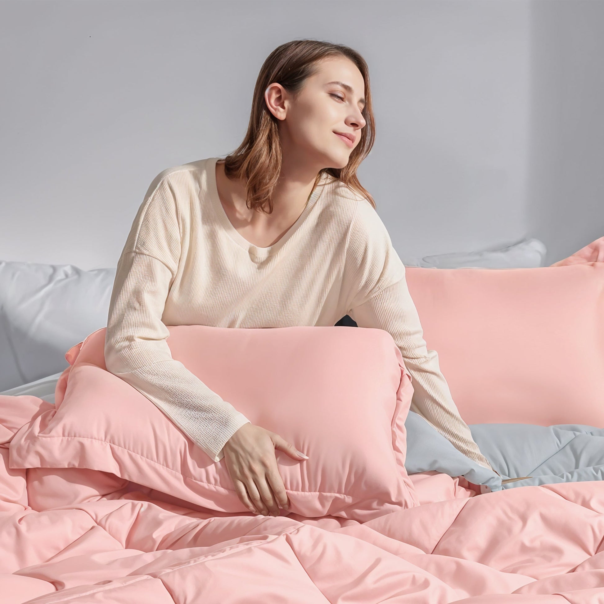Cooling sleep setup pillow and cooling pillowcase