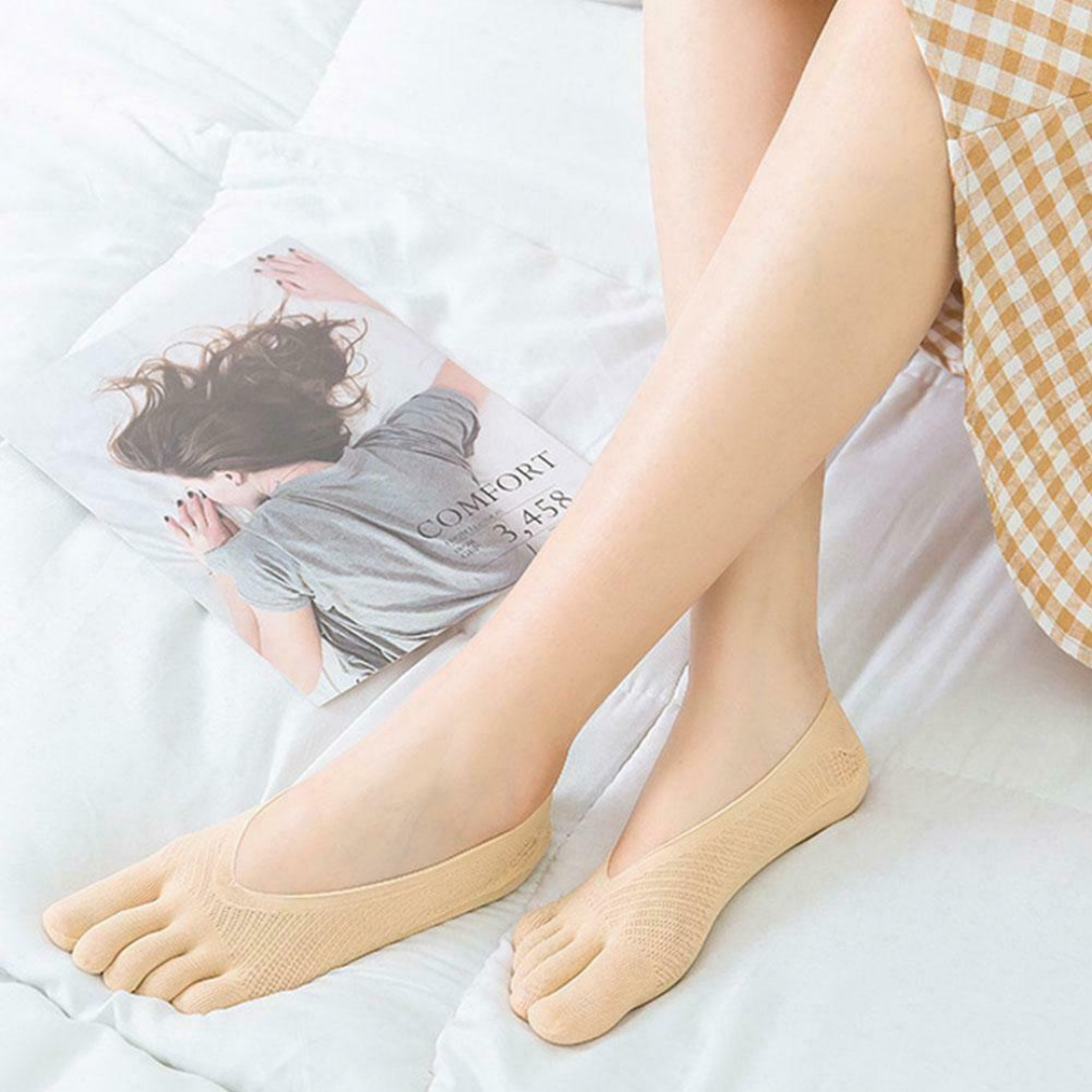 Five-toe compression socks for bunion alignment and blister prevention