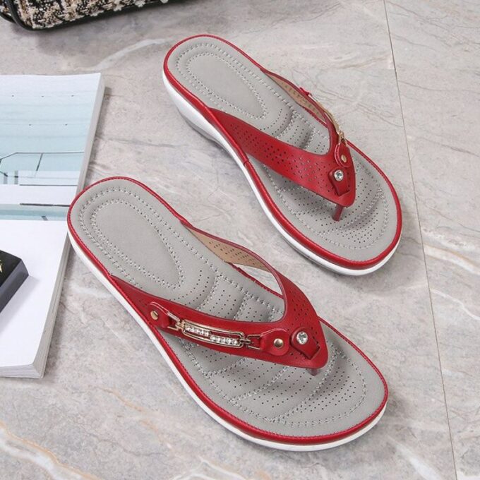 Cushion comfort heel flip-flop sandals for women