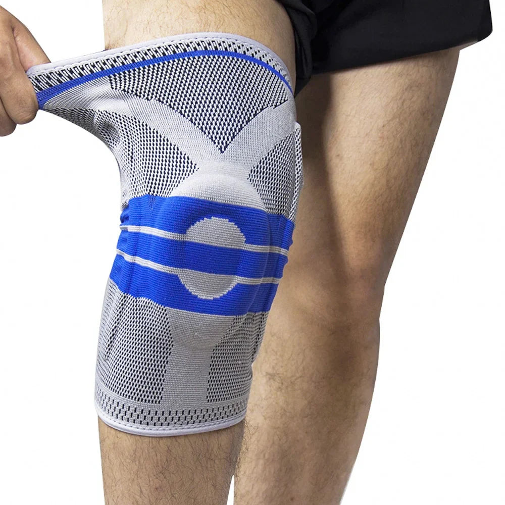 Adjustable knee support brace with lateral stabilizers for sports