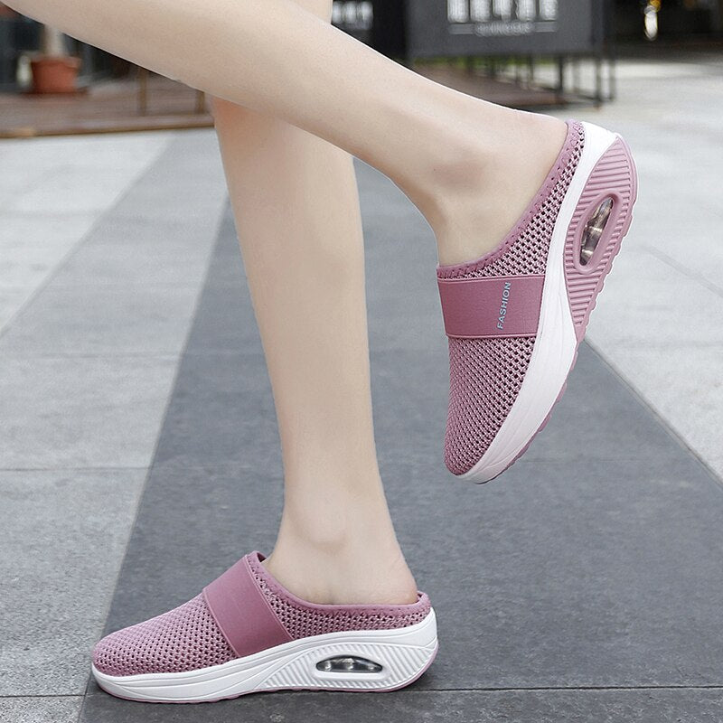 Slip-on air cushion lightweight walking shoes
