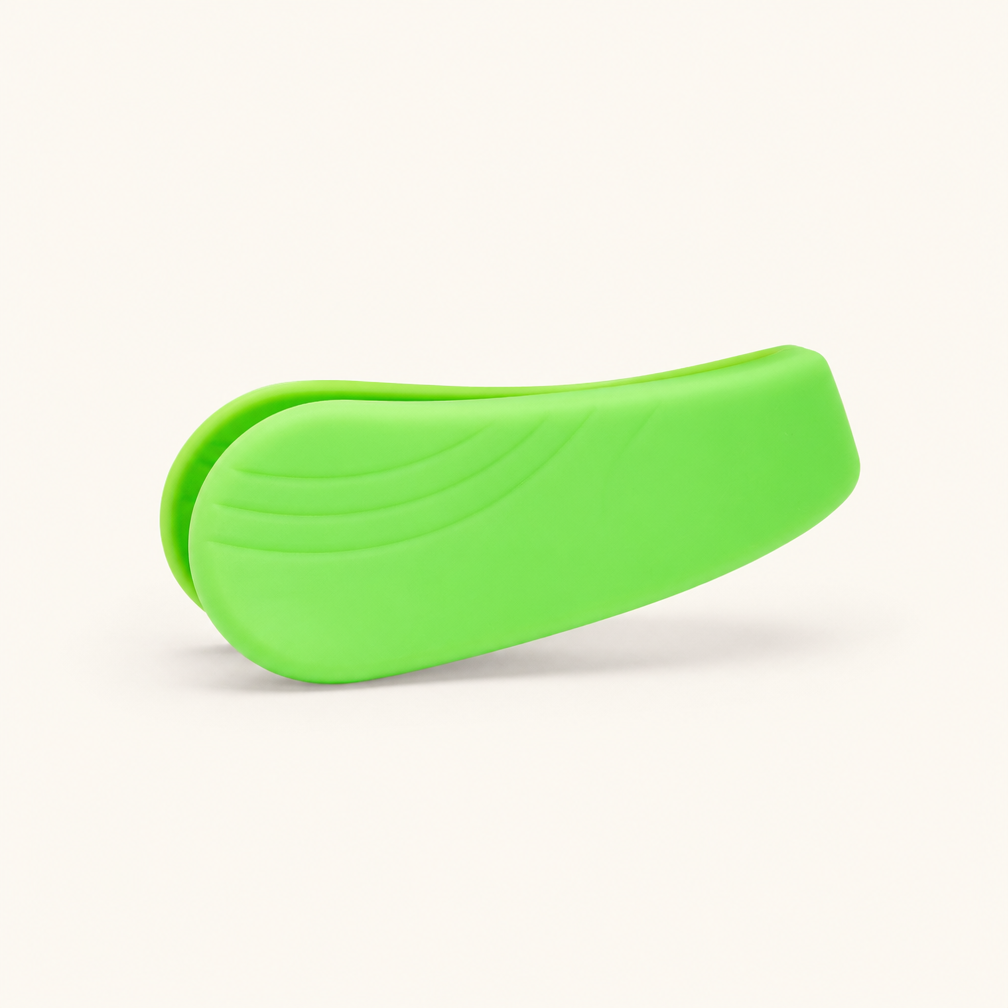 Acupressure Migraine Relief Clip - Wearable LI4 Tension Headache Pressure Point Massager for Natural Pain Management