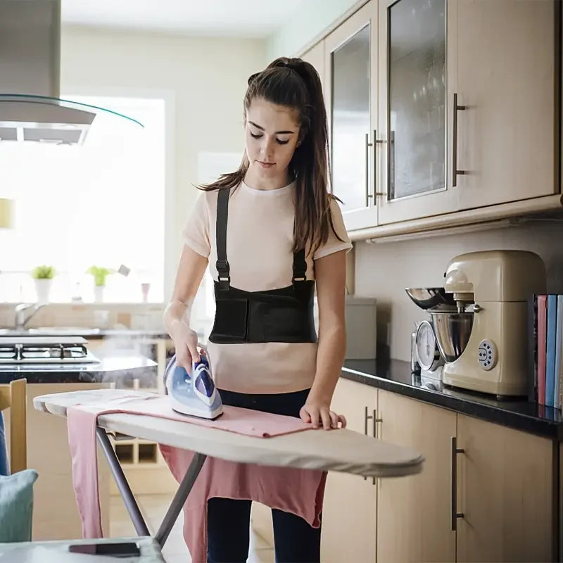 Heavy-lifting support belt with shoulder straps for lumbar protection