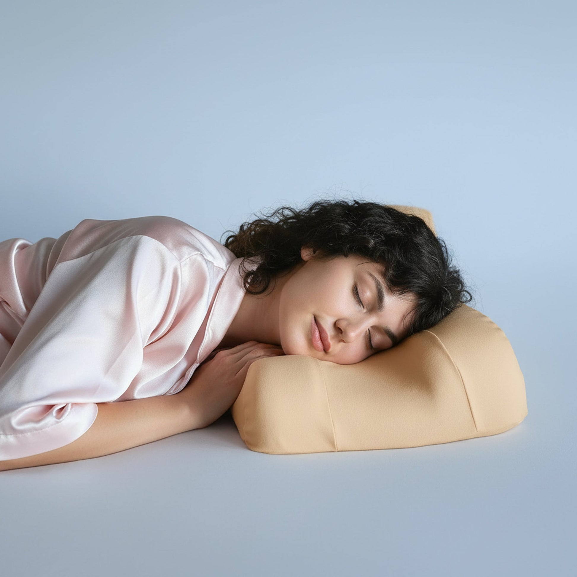 Anti-wrinkle beauty pillow for glowing skin