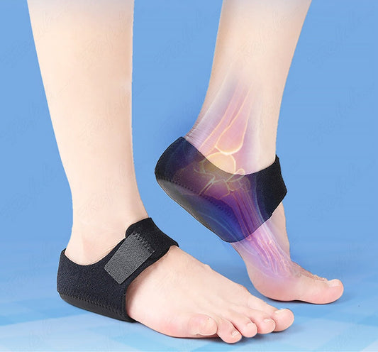 Adjustable cushion heel protector wrap with breathable insert