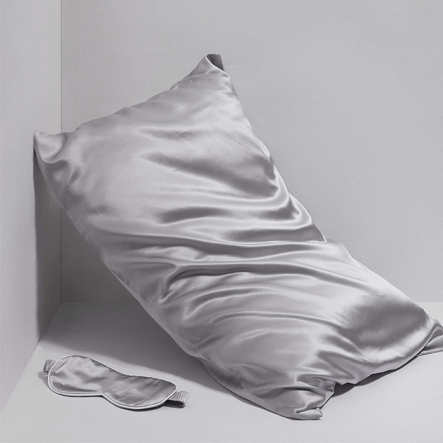 Premium silk eye mask light-blocking sleep mask