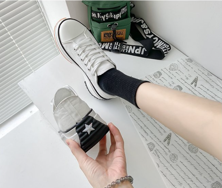 Women's low-top canvas platform sneakers casual