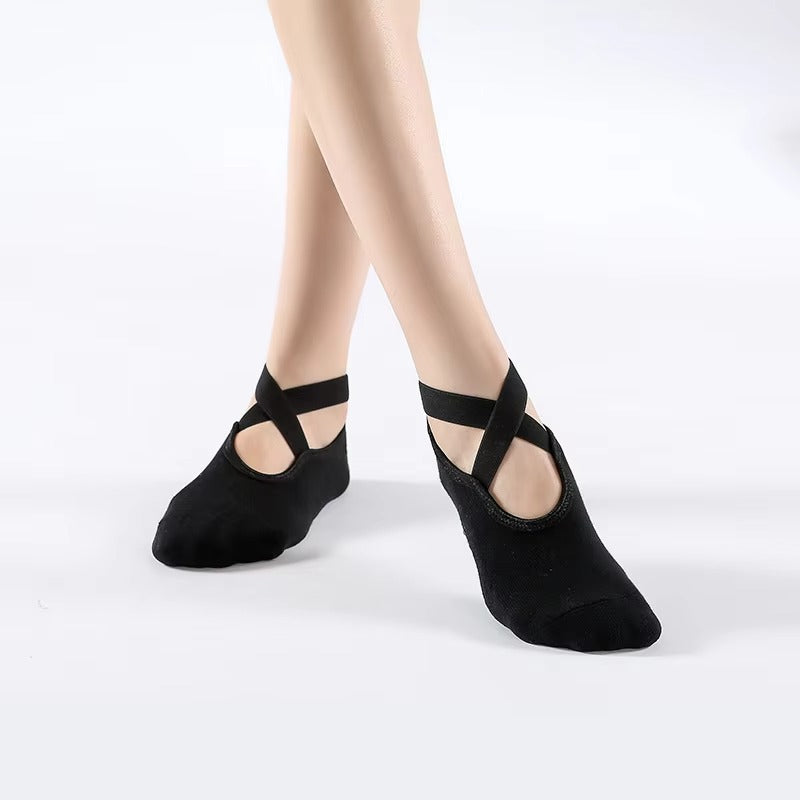 Anti-slip yoga grip socks for Pilates and barre