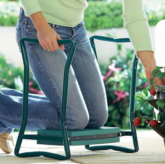Padded convertible gardening kneeler seat with handles