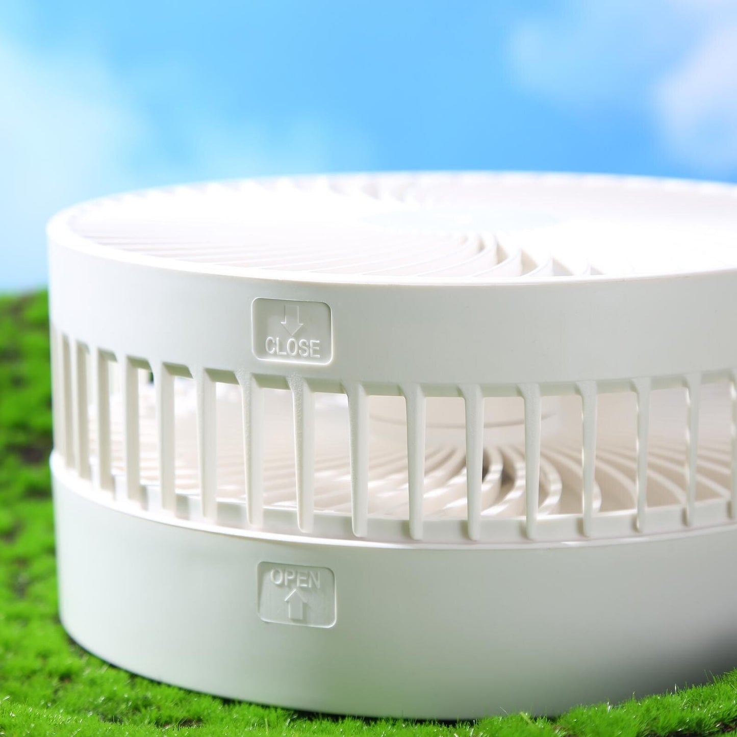 Rechargeable telescopic folding pedestal and desktop fan