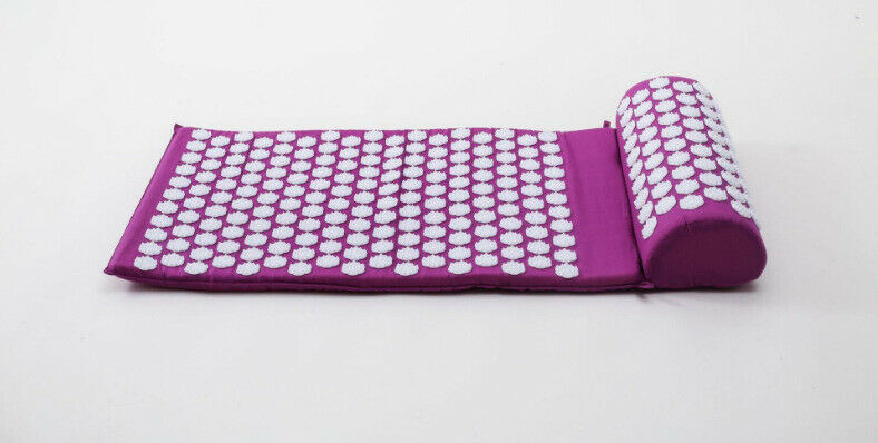 Acupressure mat and pillow set for back tension and stress relief