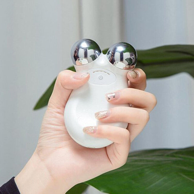 Microcurrent facial lifting device for anti-aging and sculpting