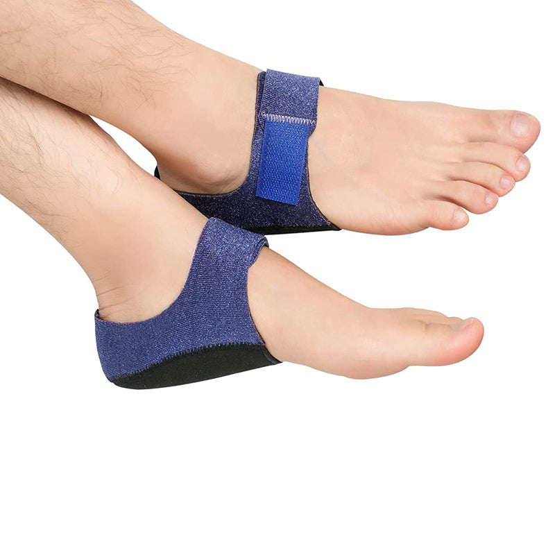 Adjustable cushion heel protector wrap with breathable insert